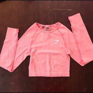 (SOLD) !!!! Gymshark seamless crop top